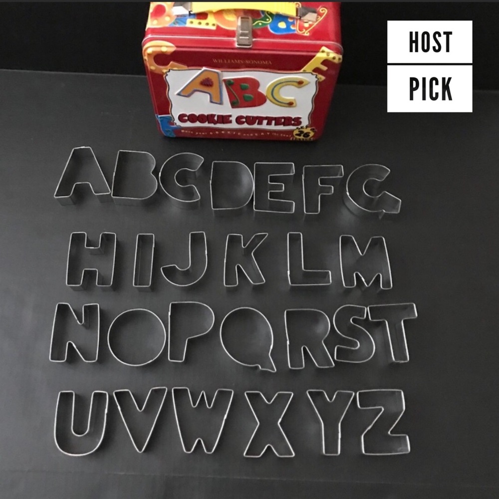🎄HOLIDAYS 🌟HP🌟Williams-Sonoma Cookie Cutters -LETTERS